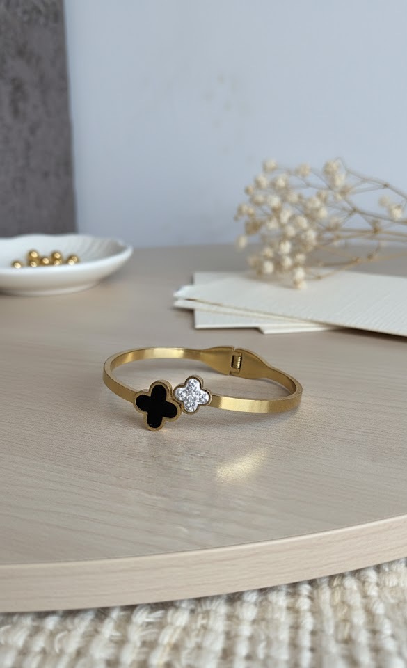 Elegant Clover Design Gold-Plated Brass Bracelet for Women & Girls - Image 3